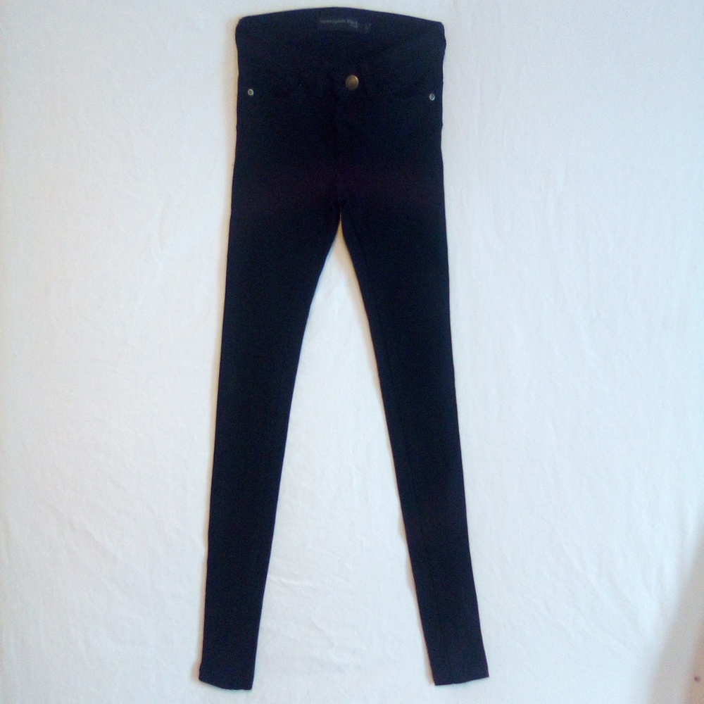 👖rue21 Black Skinny Pants👖